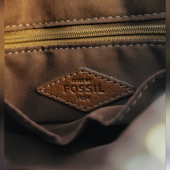 Fossil Tan Leather Crossbody Bag Shoulder Purse - Picture 11 of 16